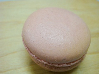 Macaron cassis (カシス）